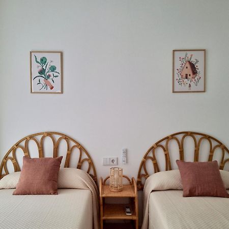Bonito Apartamento De 2 Habitaciones Cerca De La Estacion Joaquin Sorolla Valência Exterior foto